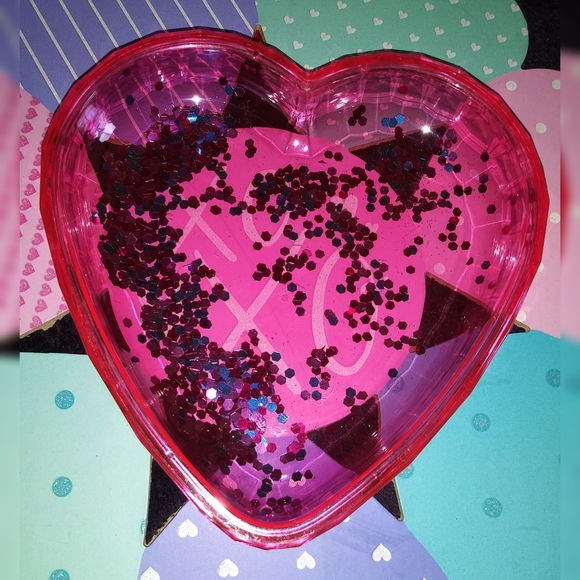 Holiday Pink Heart Tray Poshmark